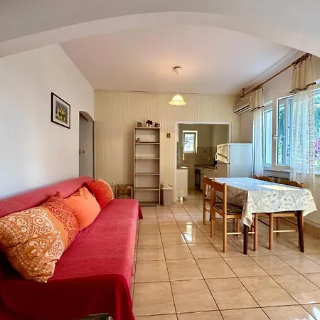 Tri Palme Apartment