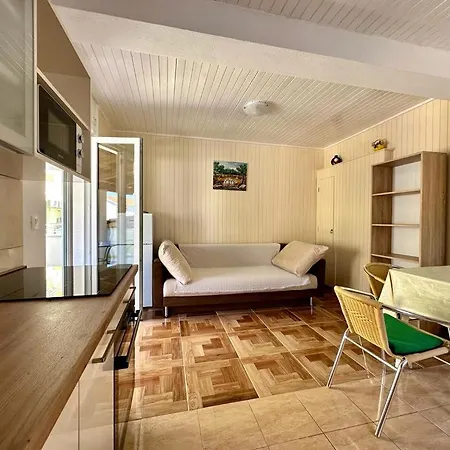 Tri Palme * 수페타르