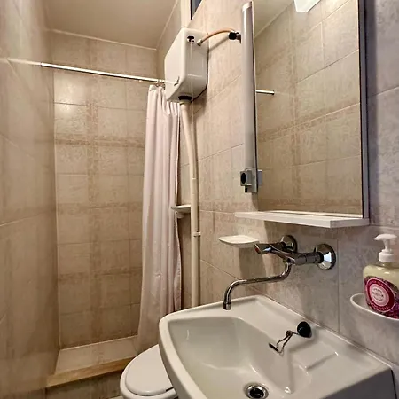 Apartman Tri Palme *